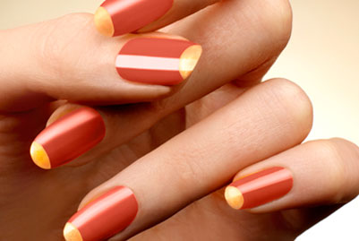 http://www.cnapple.net/wp-content/uploads/2010/09/nail_art.jpg