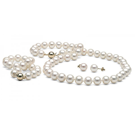 Pearls jewlery items